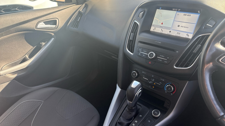 Ford Focus 1.0 EcoBoost 125 Zetec Edition 5dr Auto Petrol Estate